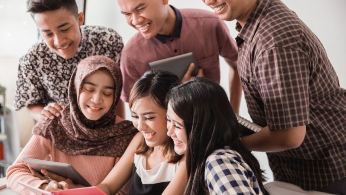 Ngành xã hội học là gì và tốt nghiệp ra làm gì ? Mức thu nhập bao nhiêu? Ngành xã hội học là gì và tốt nghiệp ra làm gì ? Mức thu nhập bao nhiêu?